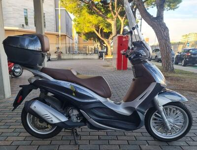 Piaggio Beverly 300 i.e. ABS-ASR (2016 - 20) usata