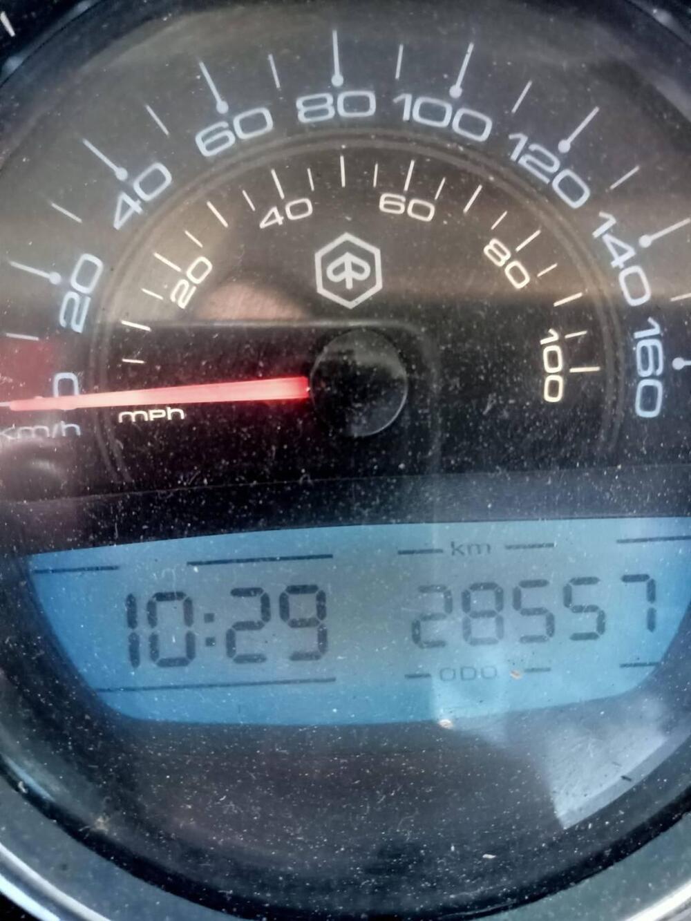 Piaggio Beverly 300 i.e. ABS-ASR (2016 - 20) (5)