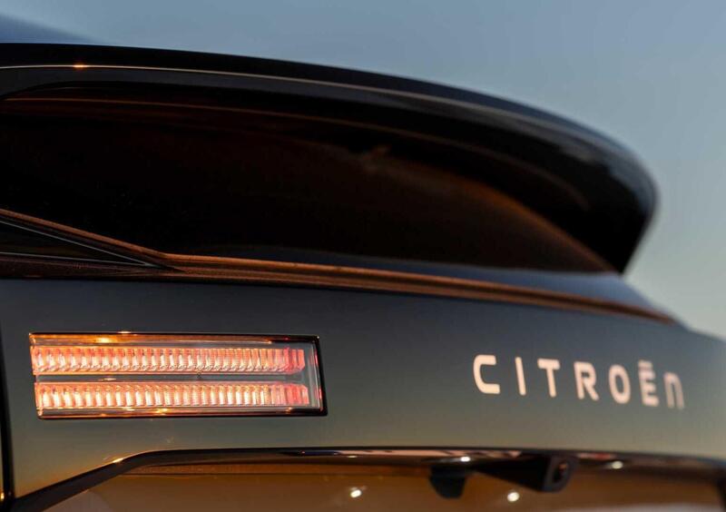 Citroen C4 (2020-->>) (16)