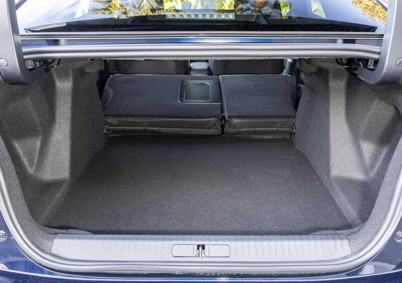 Citroen C4 X (2022-->>) (13)