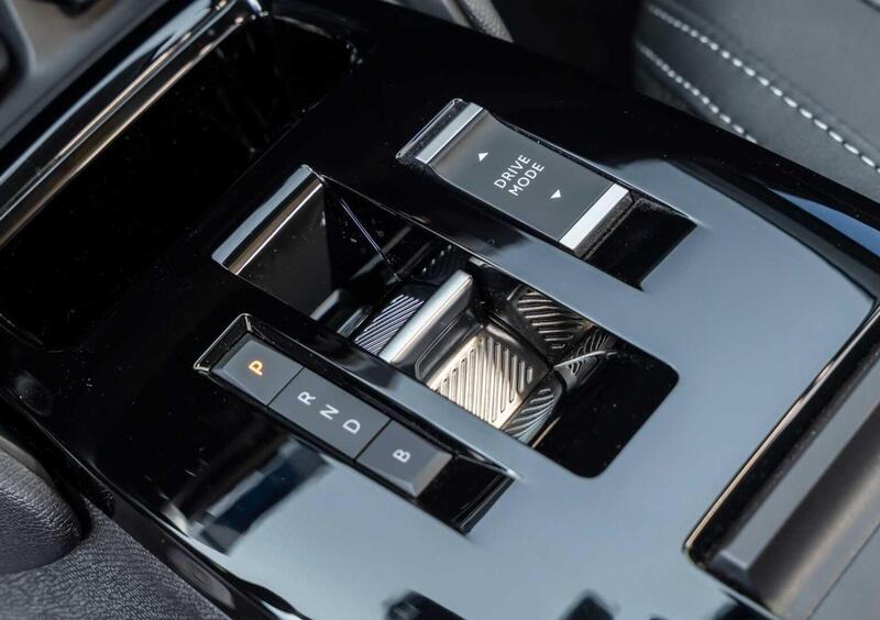 Citroen C4 X (2022-->>) (15)