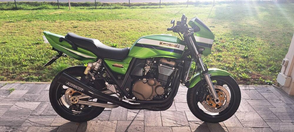 Kawasaki ZRX 1200 R (2000 - 06) (2)