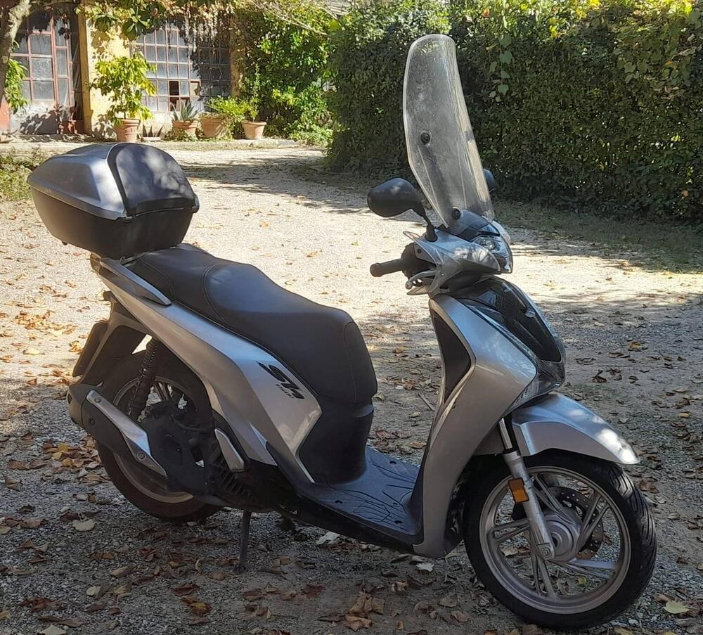 Honda SH 150 i (2017 - 19) (2)