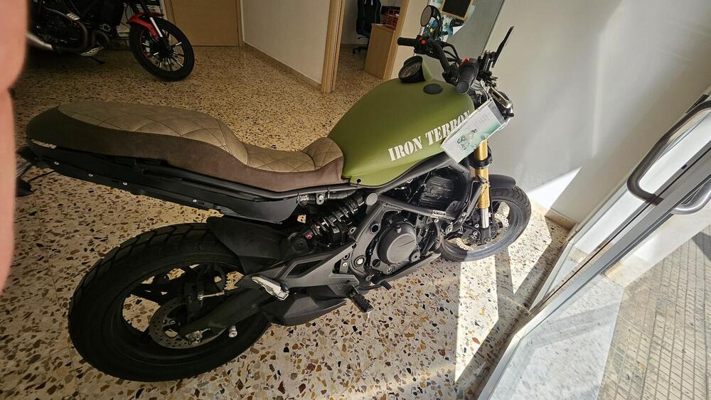 CFMOTO 650MT (2021 - 24) (7)