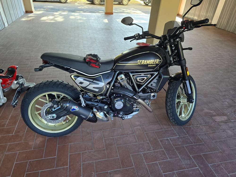 Ducati Scrambler 800 Full Throttle (2025 - 26)