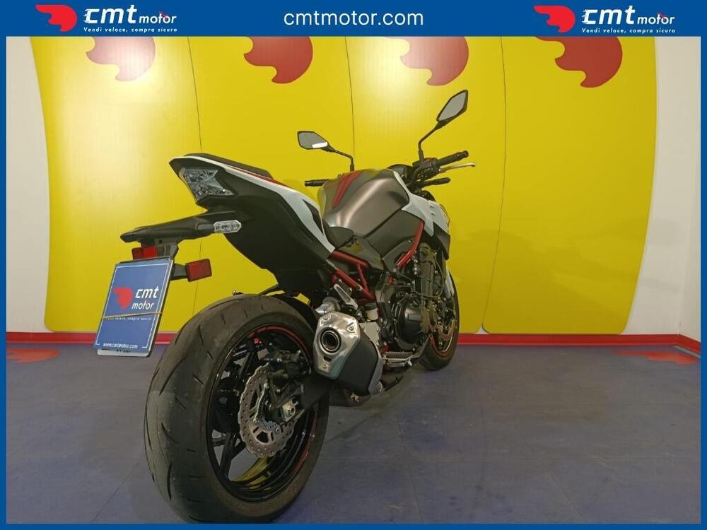 Kawasaki Z 900 (2021 - 24) (4)