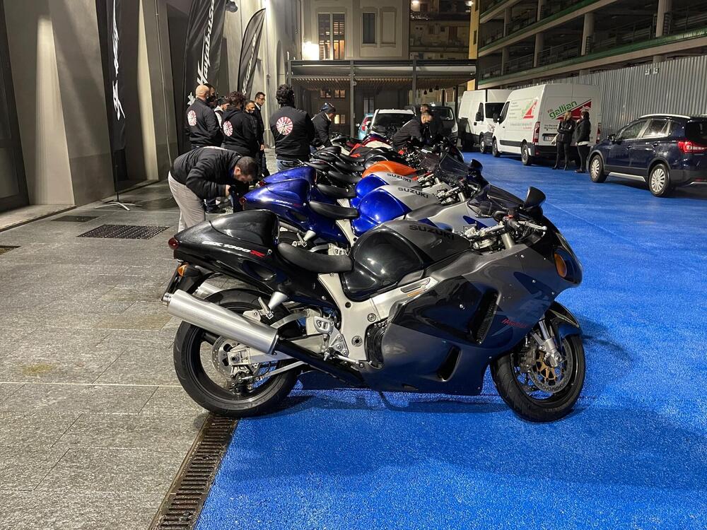 Suzuki GSX 1300 R Hayabusa (3)