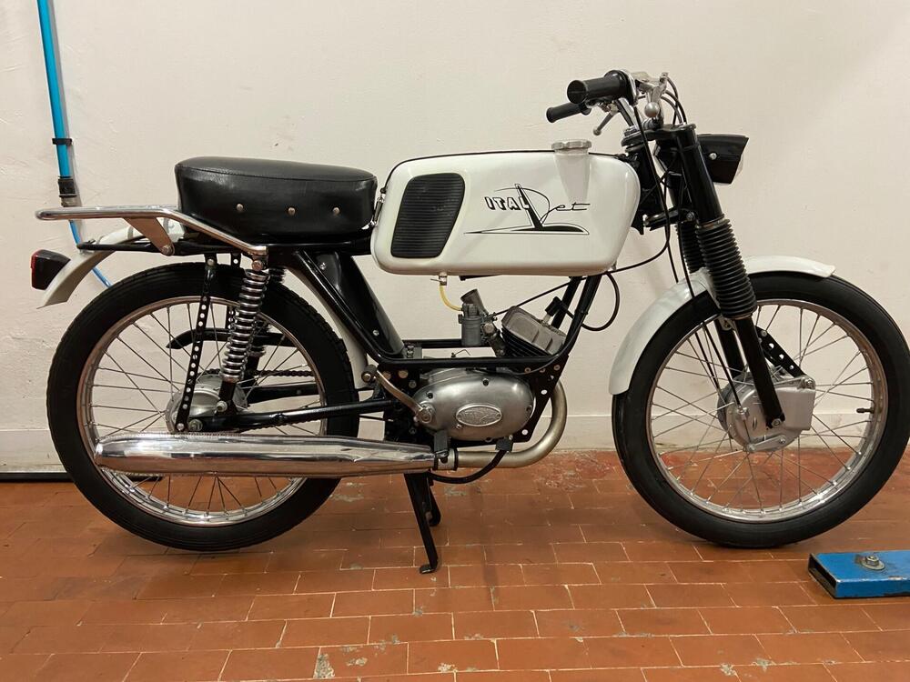 Italjet Moto Mustang  (2)