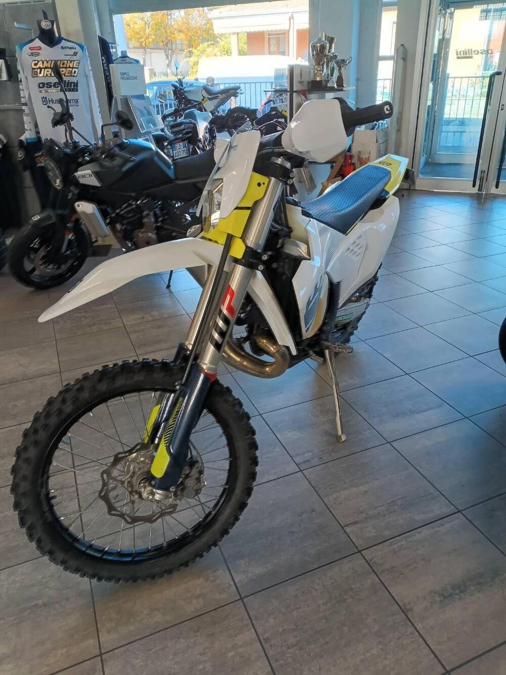 Husqvarna TE 150 (2024) (2)