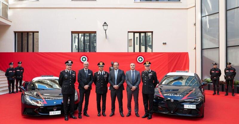 Maserati e Alfa Romeo al servizio: consegnate ai Carabinieri le nuove vetture per il trasporto urgente di organi e sangue