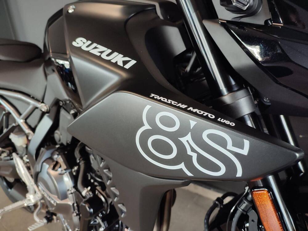Suzuki GSX-8S (2025 - 26) (5)