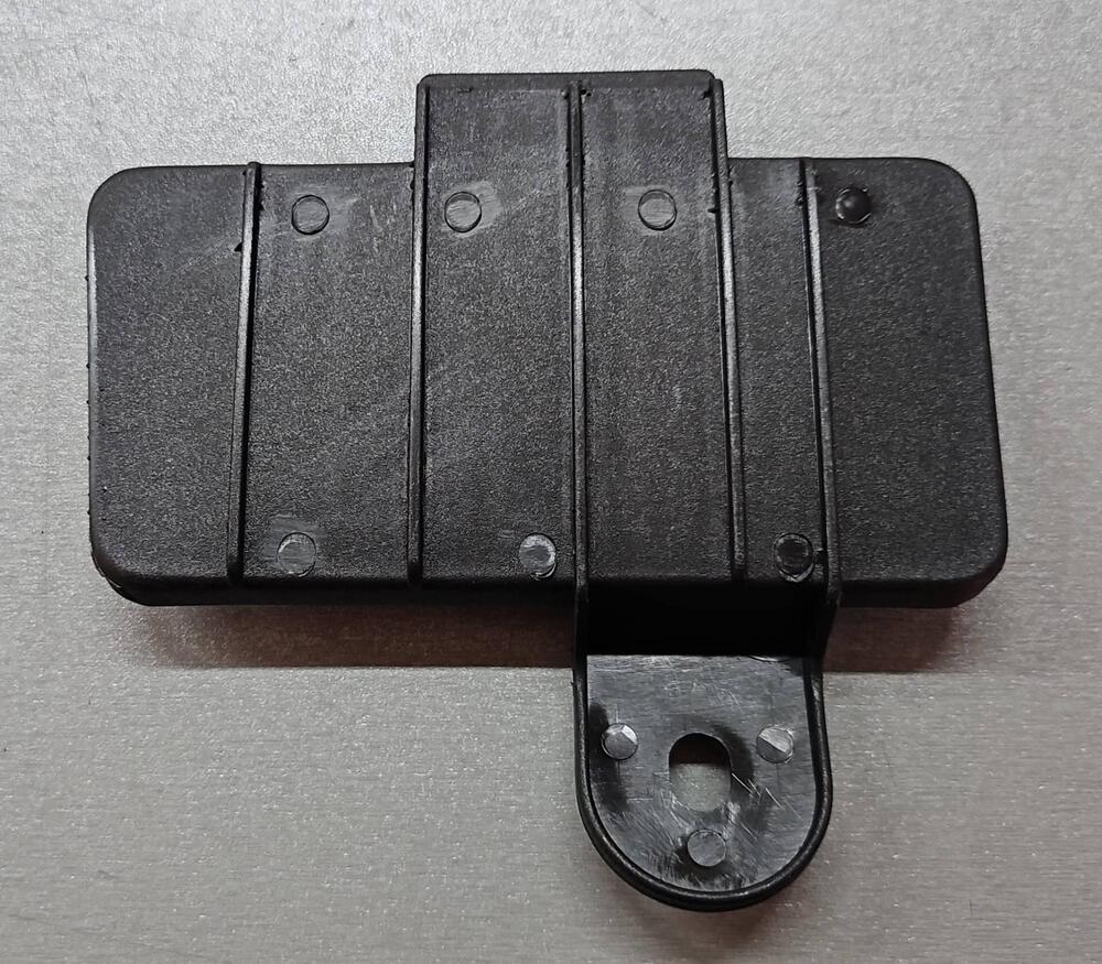 77210KY4900 Coperchio attrezzi NSR Honda (2)