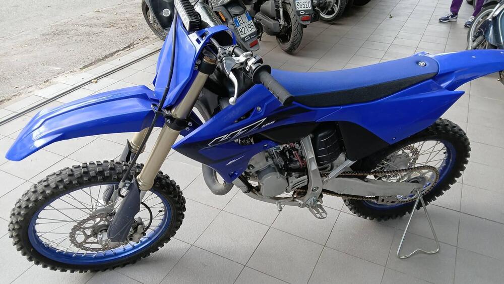 Yamaha YZ 125 (2024) (3)