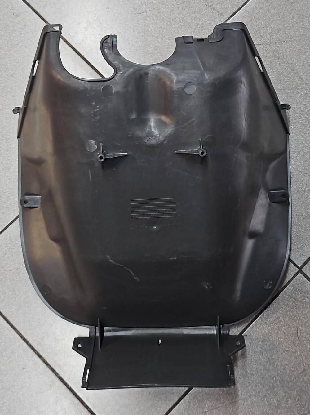 61100GAV700ZA Paraspruzzi Bali Honda