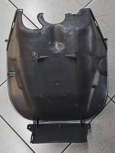 61100GAV700ZA Paraspruzzi Bali Honda