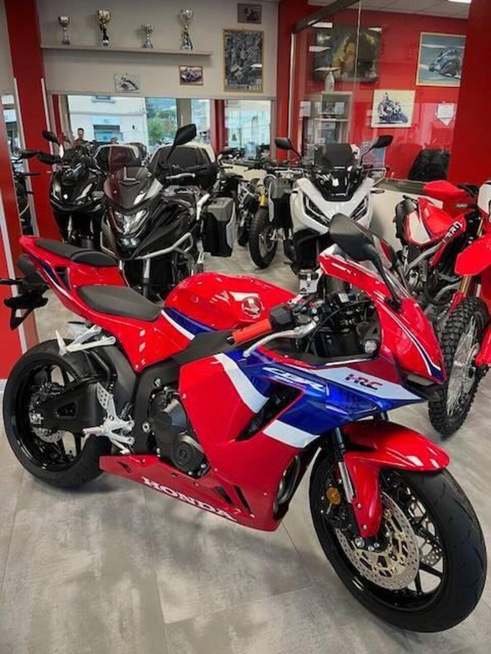 Honda CBR 600 RR (2024 - 26)