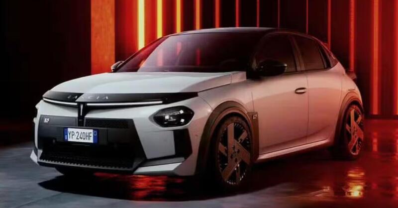 Lancia Ypsilon HF 280: Scende in campo e le ha tutte contro. Top e Flop