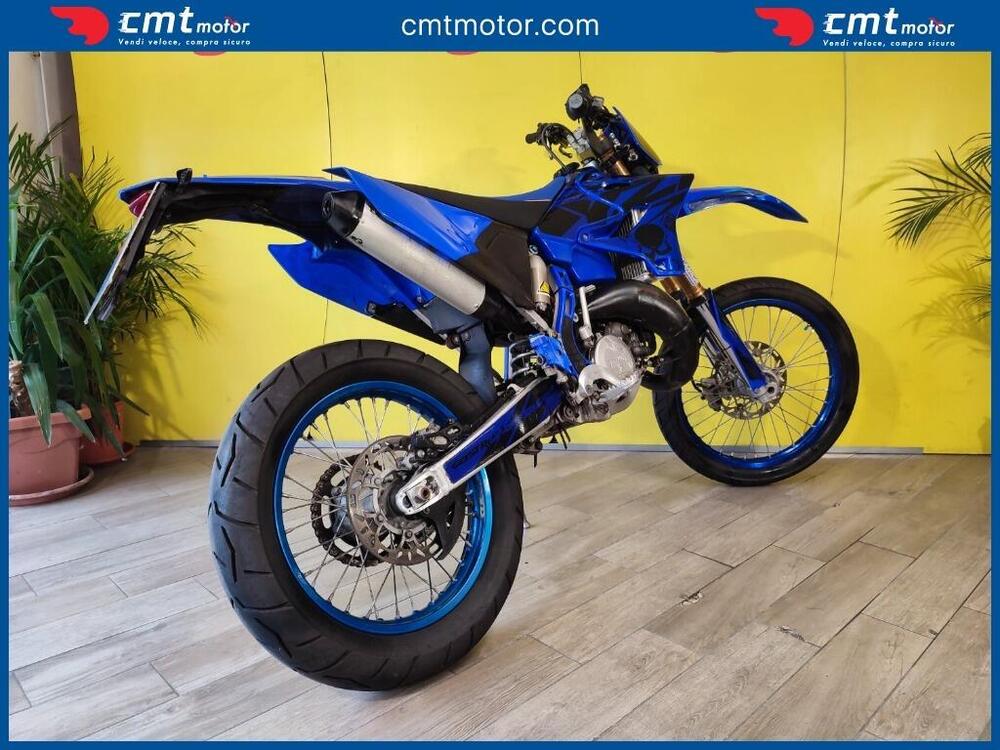 Yamaha YZ 125 (2022) (4)
