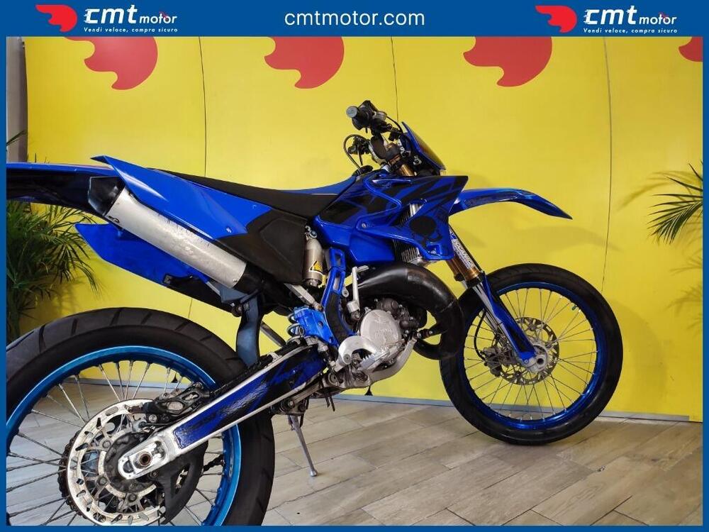 Yamaha YZ 125 (2022) (8)