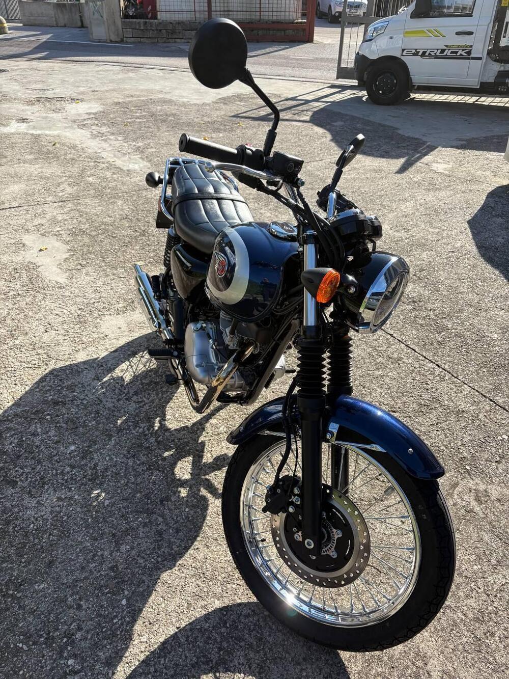 Kawasaki Meguro S1 (2025 - 26) (4)