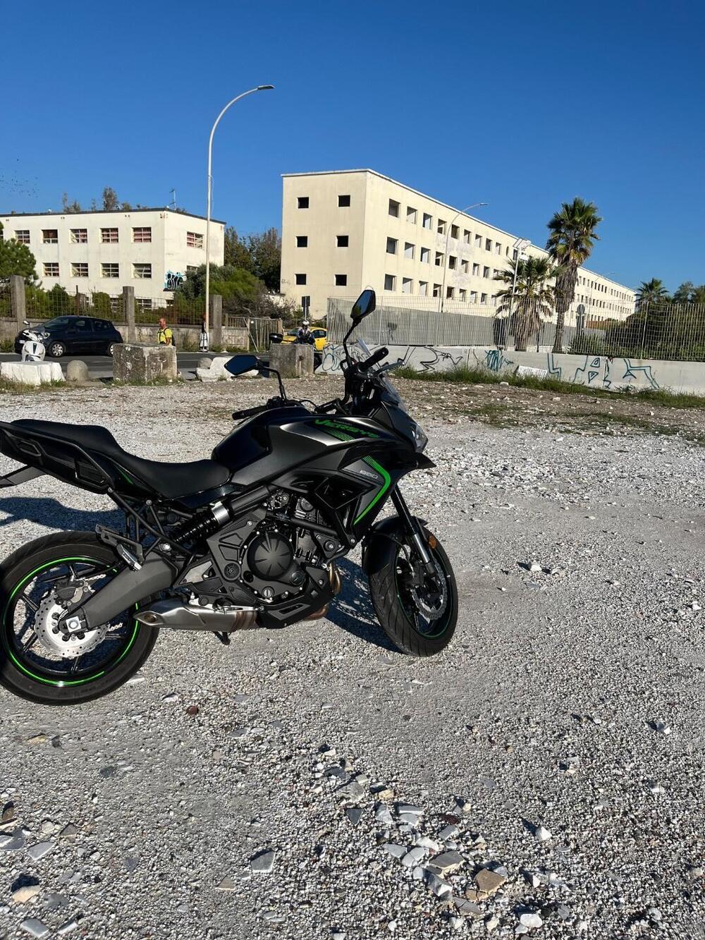 Kawasaki Versys 650 (2025 - 26) (4)