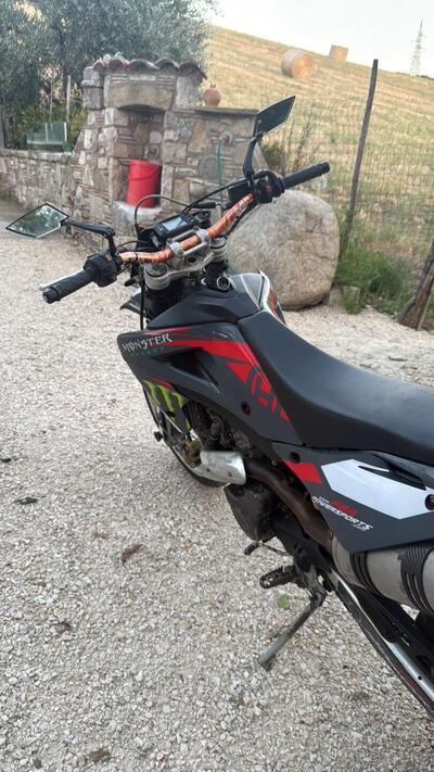 Husqvarna SM 610 (2008) usata