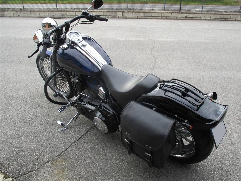 Harley-Davidson 1800 Springer (2009 - 12) - FXSTSSE (4)