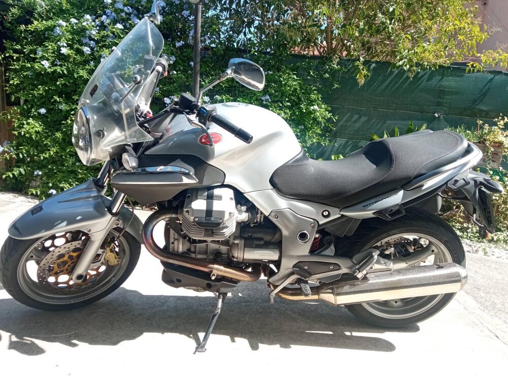 Moto Guzzi Breva 850 (2006 - 11)