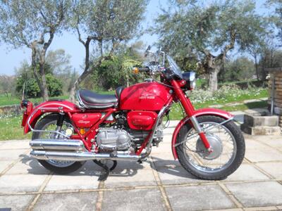 Moto Guzzi nuovo Falcone 500 d'epoca