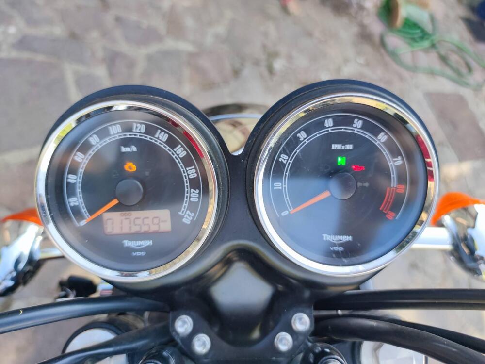 Triumph Bonneville (2007 - 16) (4)