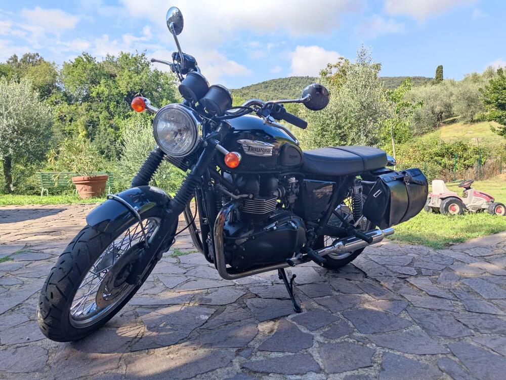 Triumph Bonneville (2007 - 16)