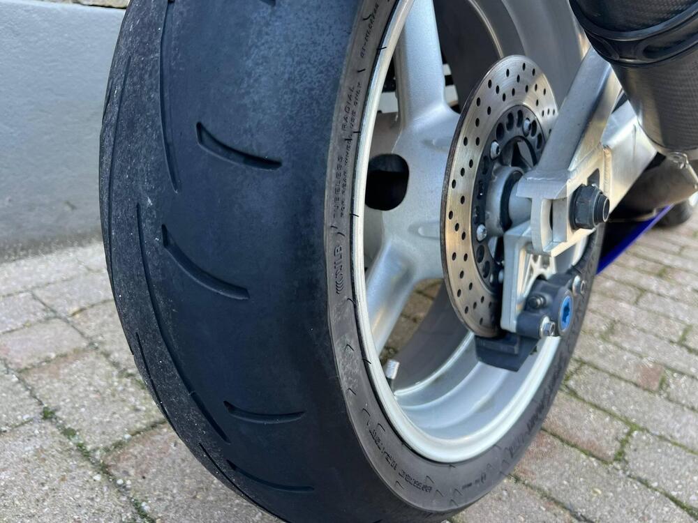 Yamaha YZF R1 (1998 - 99) (5)