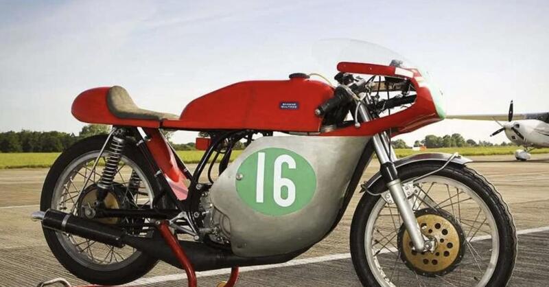 Una moto di Barry Sheene all'asta