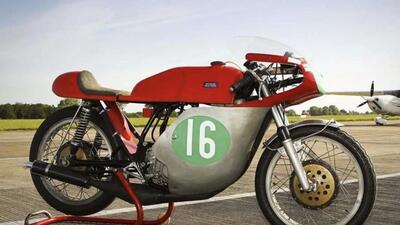 Una moto di Barry Sheene all'asta