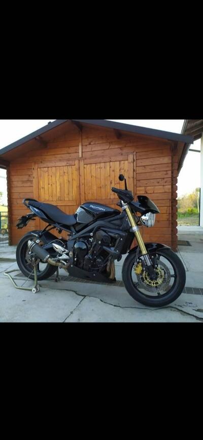 Triumph Street Triple (2007 - 12) usata