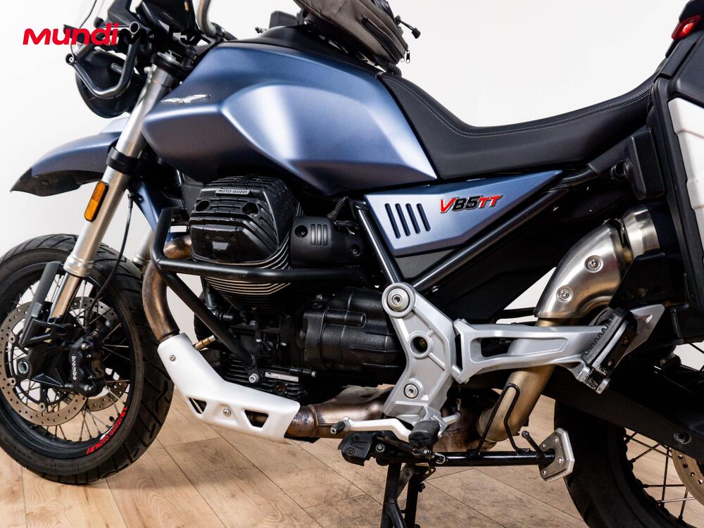 Moto Guzzi V85 TT (2024 - 26) (10)