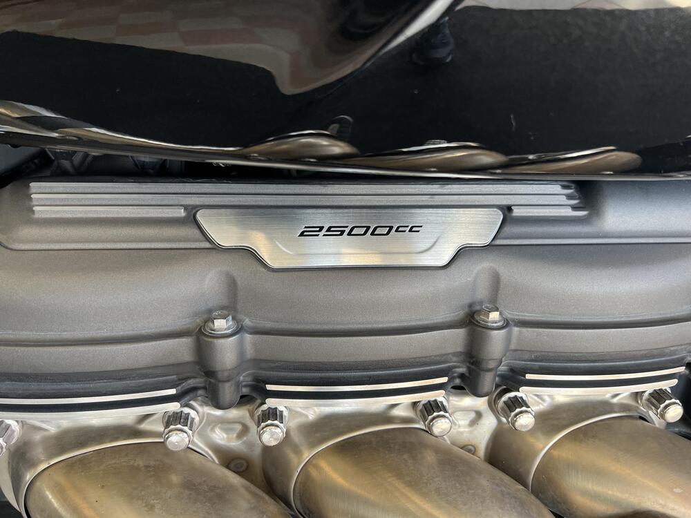 Triumph Rocket 3 R (2019 - 20) (12)