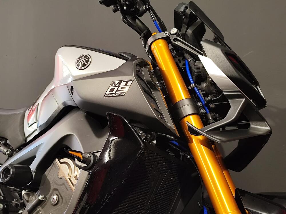 Yamaha MT-09 SP (2018 - 20) (11)