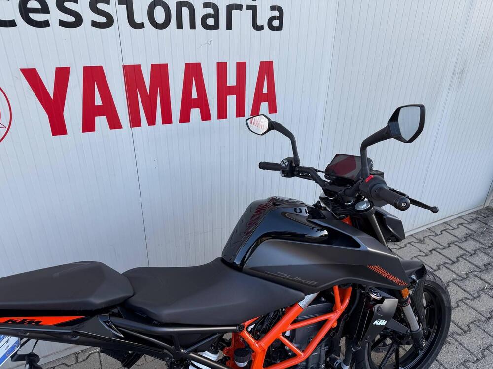 KTM 390 Duke (2021 - 23) (4)