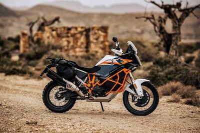 KTM 1390 Super Adventure R (2026) nuova