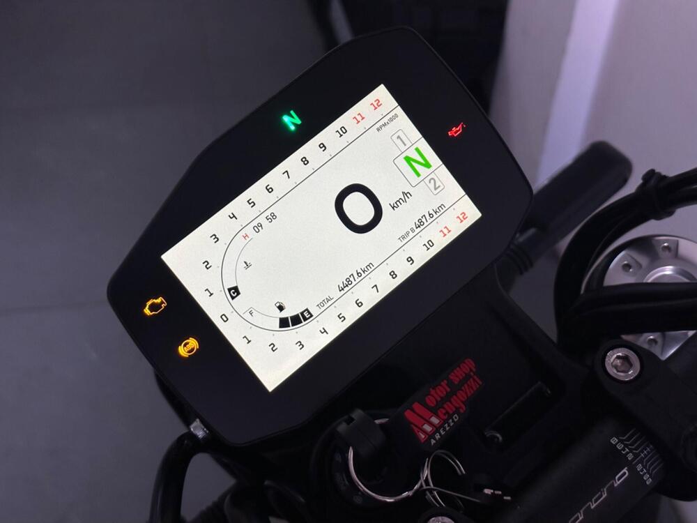 Benelli Leoncino 800 (2022 - 26) (6)