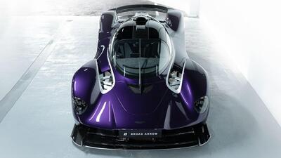 Aston Martin Valkyrie Spider: 272.000&euro; di optional e solo 97 km, vale pi&ugrave; di una Ferrari nuova