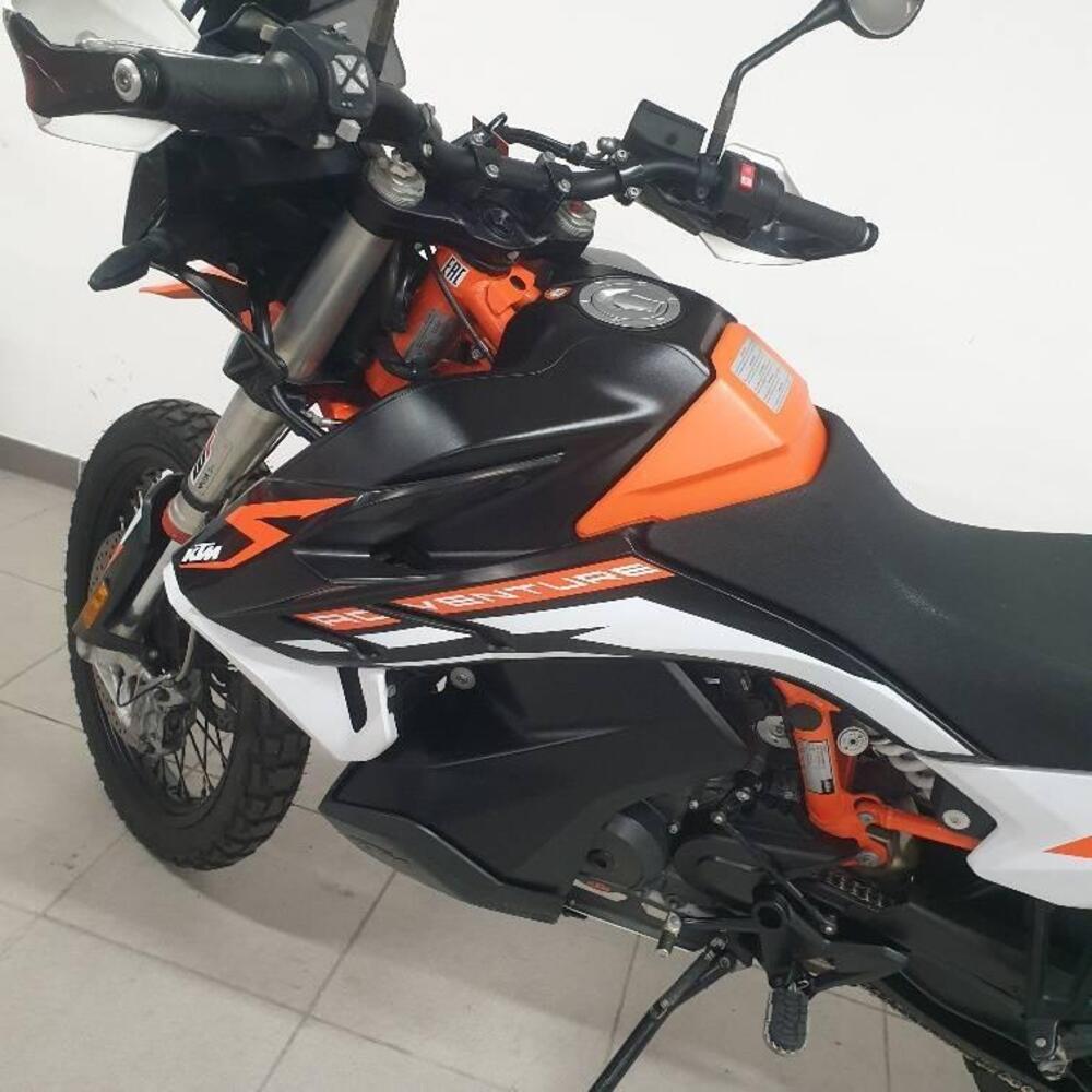 KTM 890 Adventure R (2021) (2)
