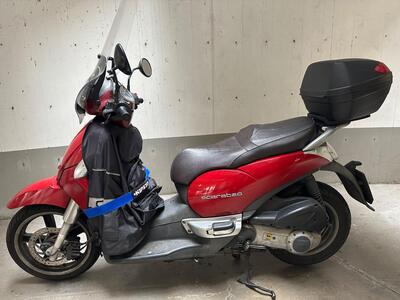 Aprilia Scarabeo 250 (2006 - 11) usata