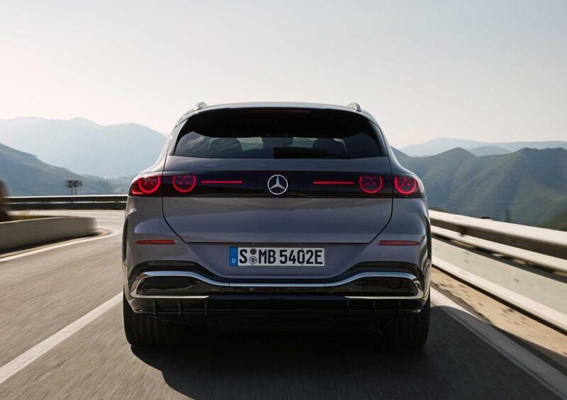Mercedes-Benz GLC (2025-->>) (6)