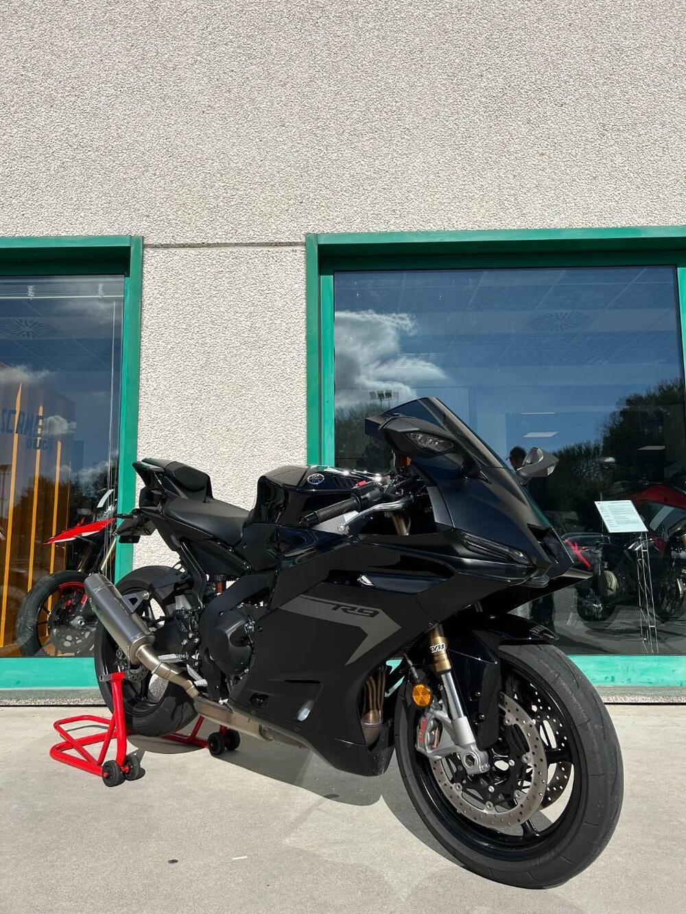 Yamaha YZF R9 (2025 - 26) (2)