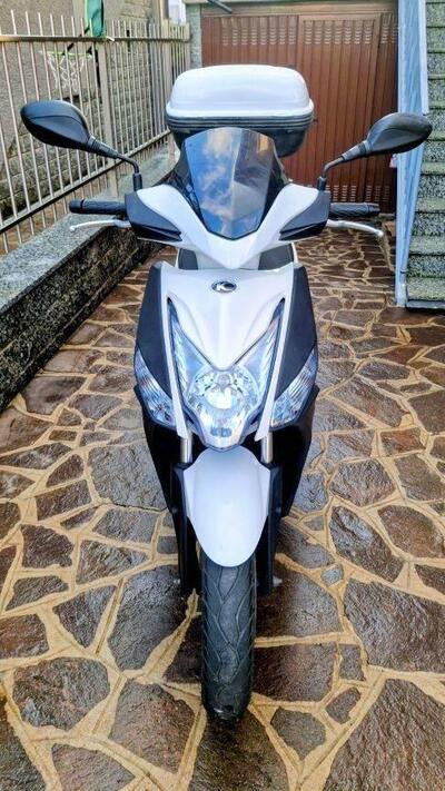 Kymco Agility 200i R16 + (2014 - 17) usata