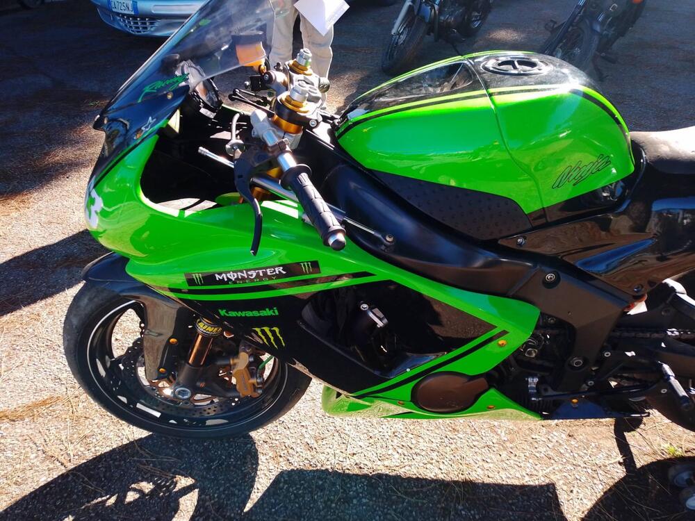 Kawasaki Ninja 600 ZX-6RR (2005 - 06) (5)