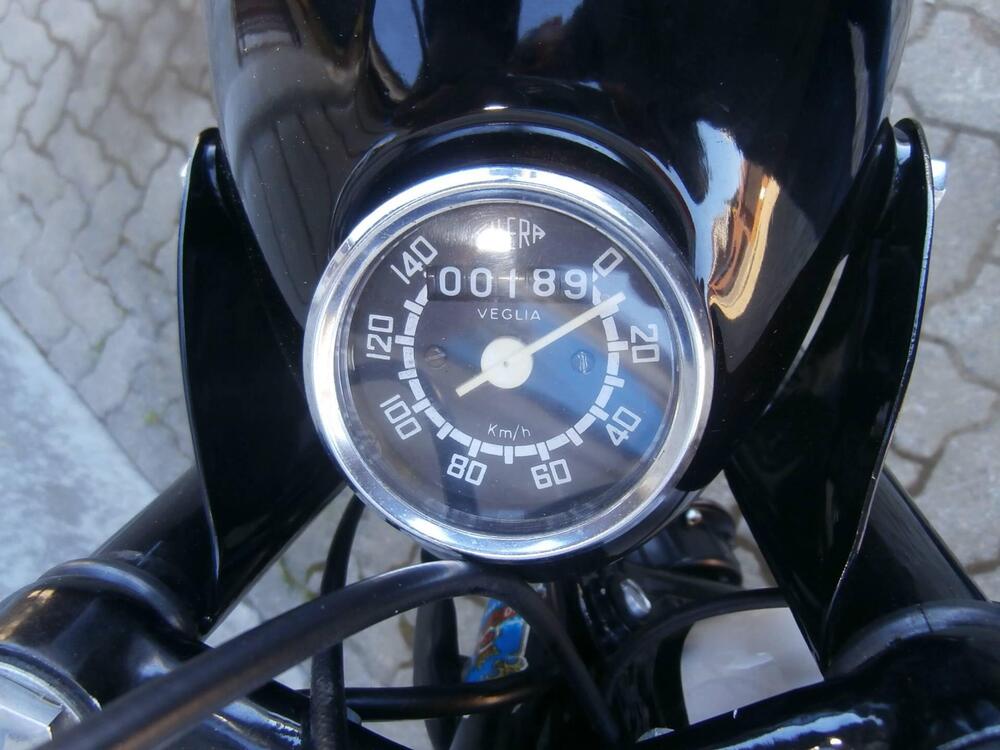 Gilera 124 SEI GIORNI (11)