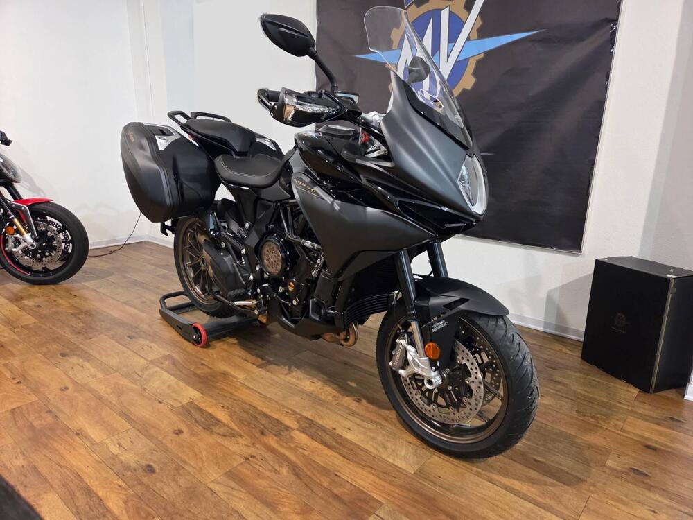 MV Agusta Turismo Veloce 800 Lusso SCS (2021 - 26)